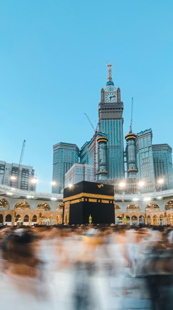 Pilgrims at Kaaba